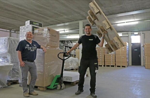 Kees Smit Tuinmeubelen Gaat Als Eerste Retailer Van Nederland Met 100% ...