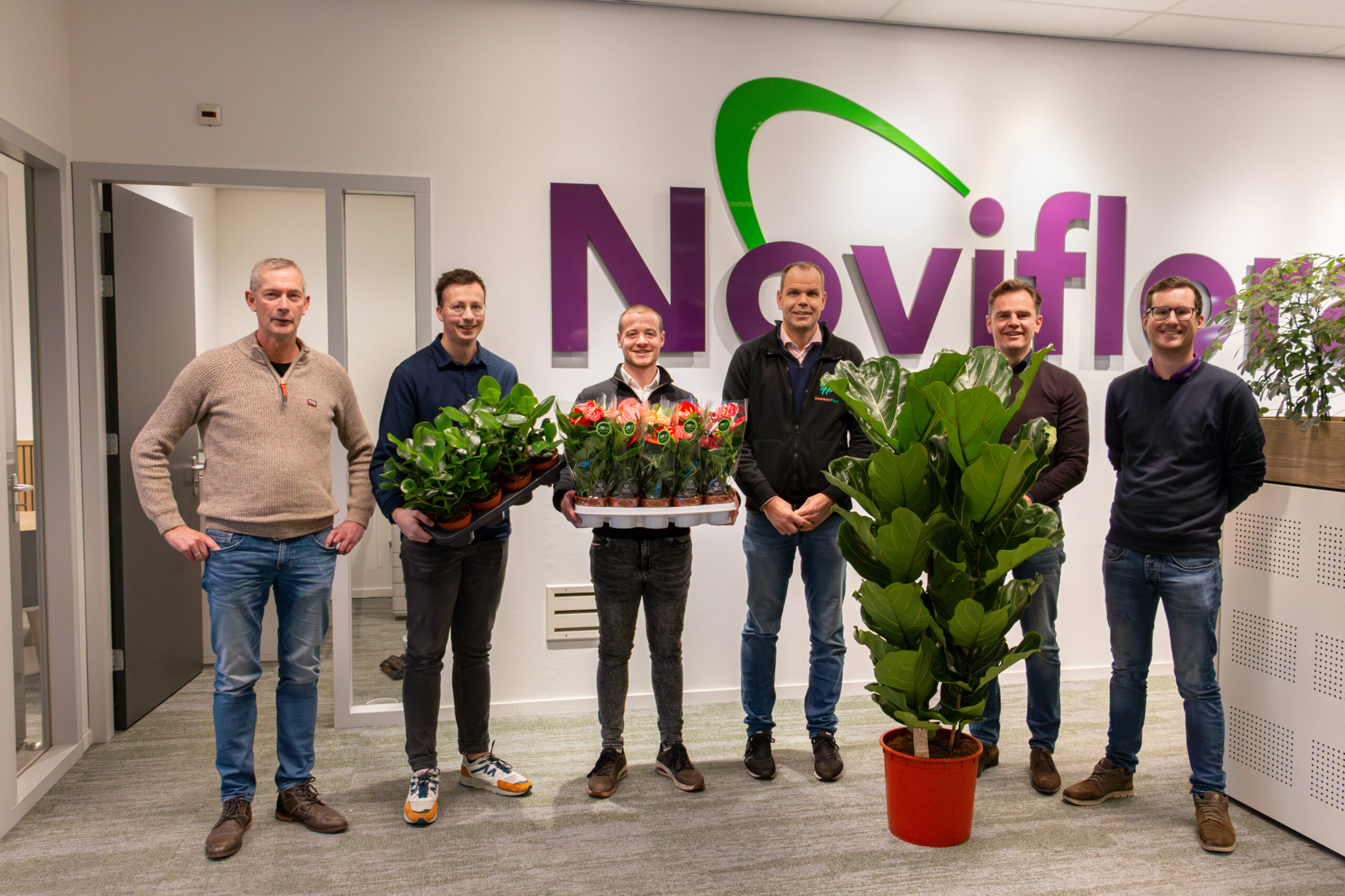 Noviflora met Kwekers Houwenplant VDEplant Fachjan