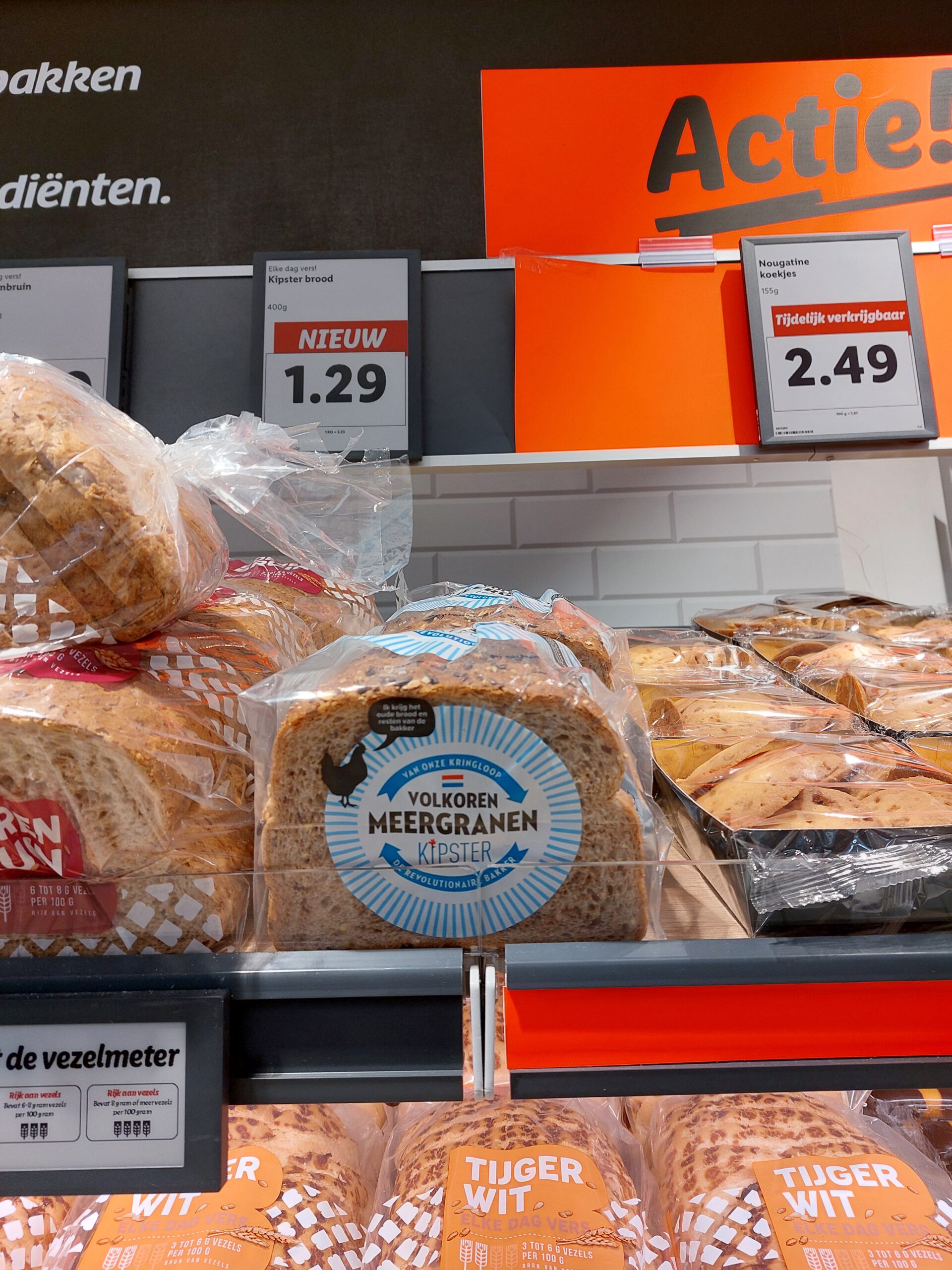 Kipsterbrood lidl schap 1